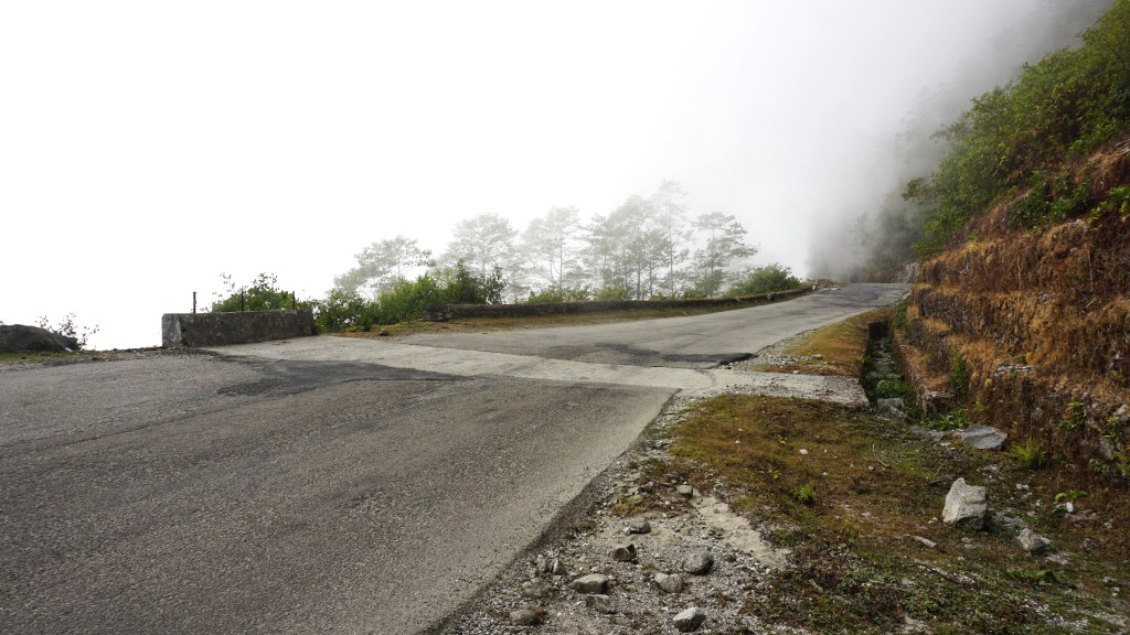 Mist roads of Phuntsholing to Thimphu!
Clicked by - The Urban Nomad
