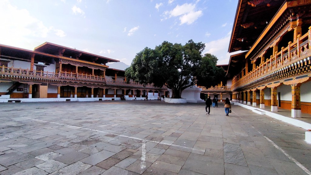 Central Courtyard of Punakha Dzong!
PC: The Urban Nomad 