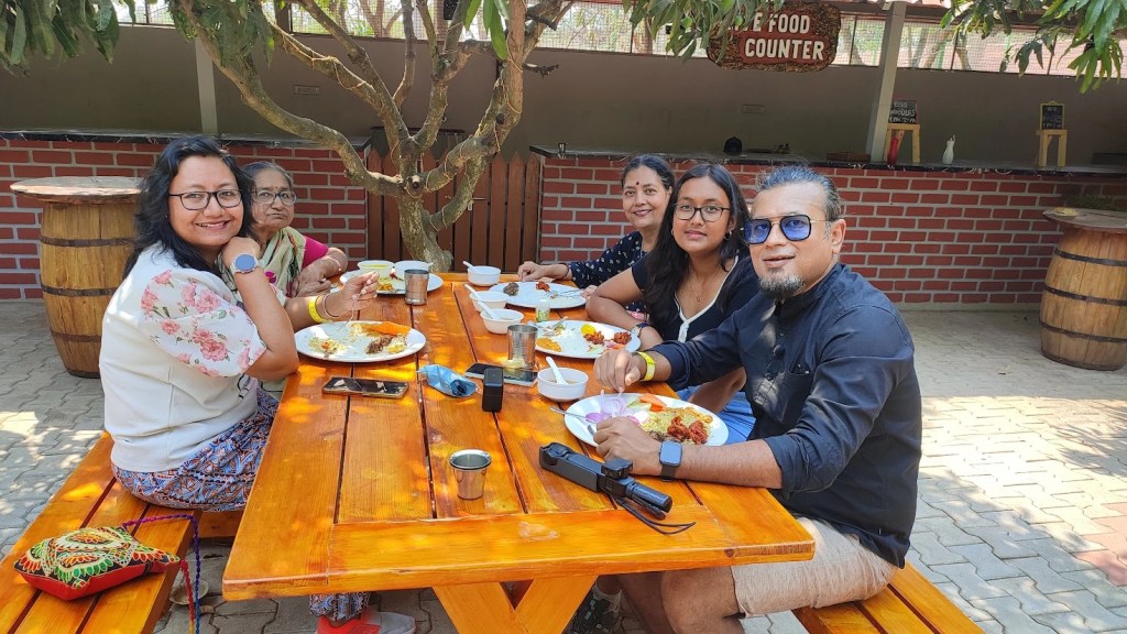 Lunch at open air dinning area of Suggee Resort Bangalore